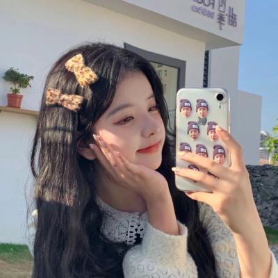 人气龙头股,市值突破1000亿元